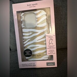 MARKDOWN MONDAY!! NIB♠️ KATE SPADE protective case for iPhone 14 Pro